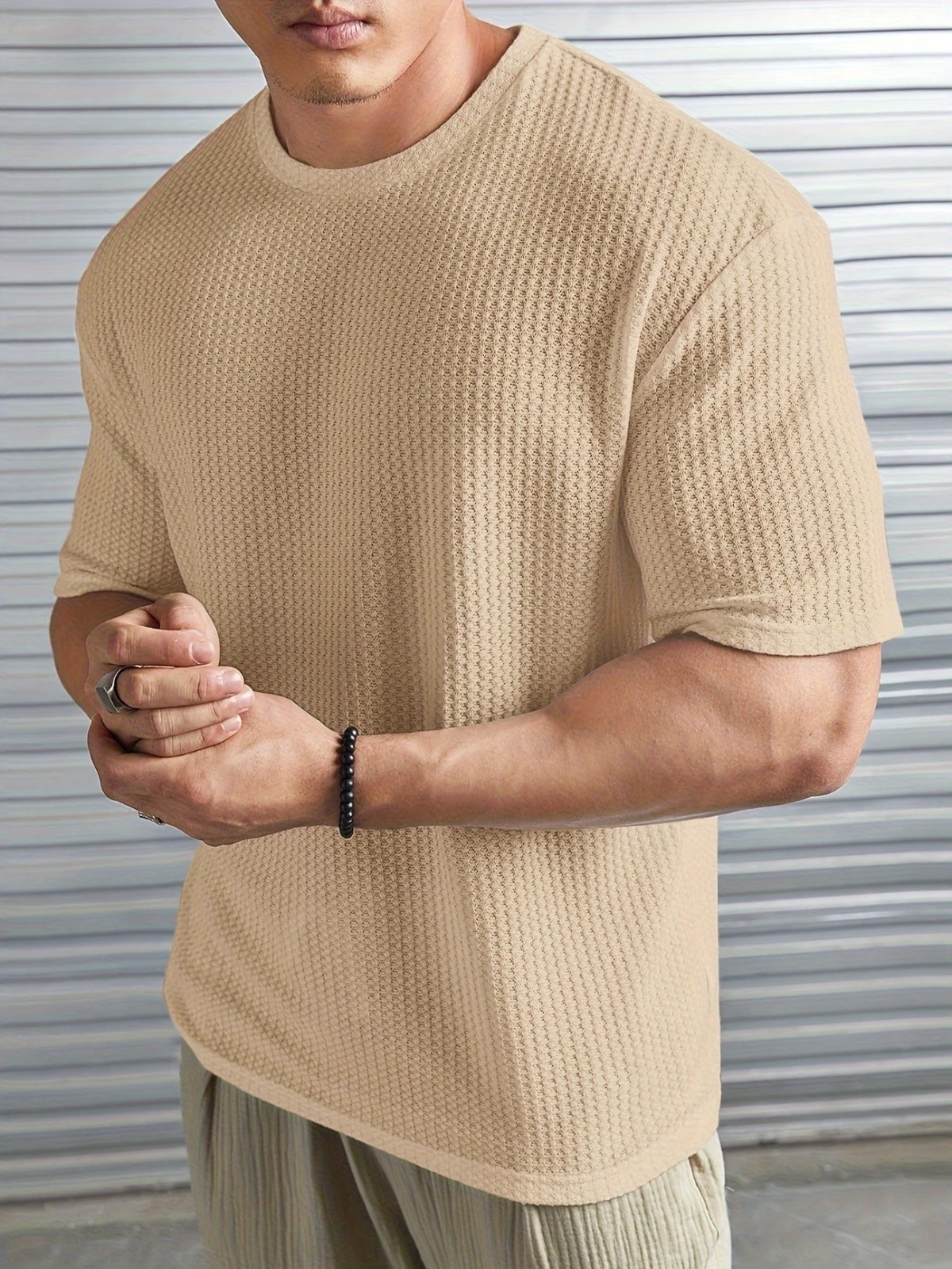 Men’s Textured Khaki Tee